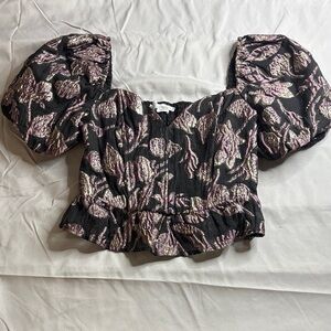 ASTR The Label Puff Sleeve Square-Neck Crop Top in Black and Purple Metallic